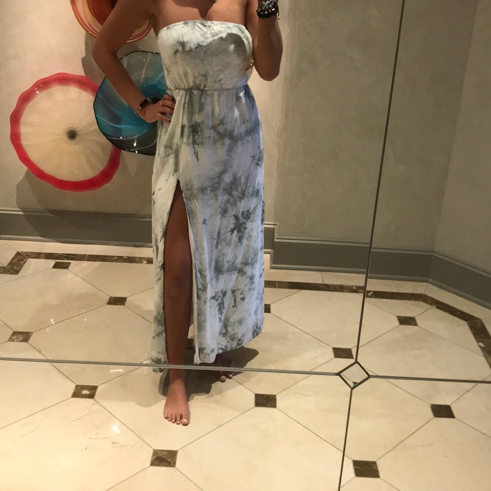 TOBI Strapless Lightly Tye-Died Maxi Dress